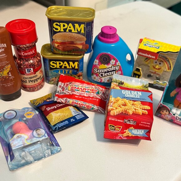 Mini Brands Lot of 5 - Picture 1 of 2